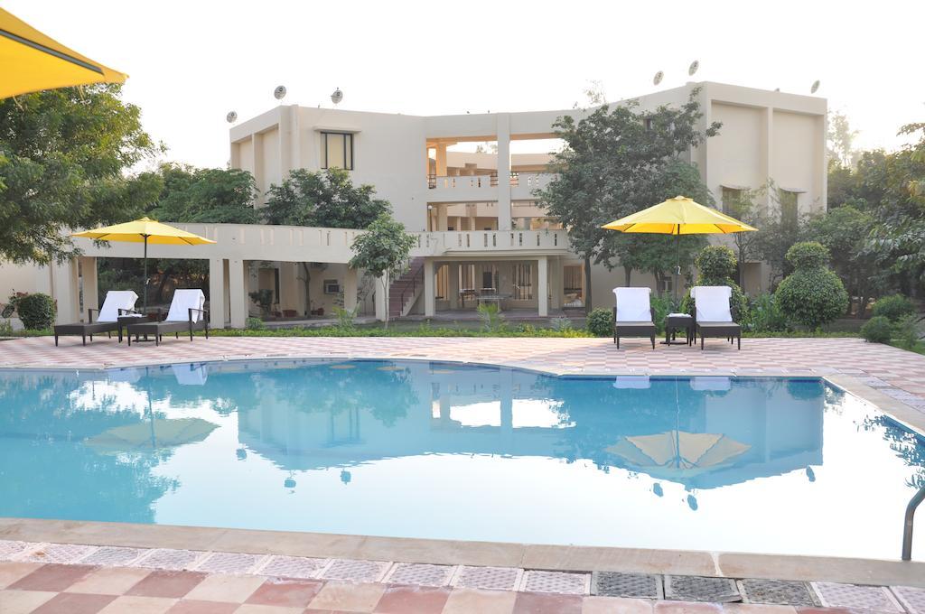 Kadamb Kunj Resort Bharatpur Dış mekan fotoğraf